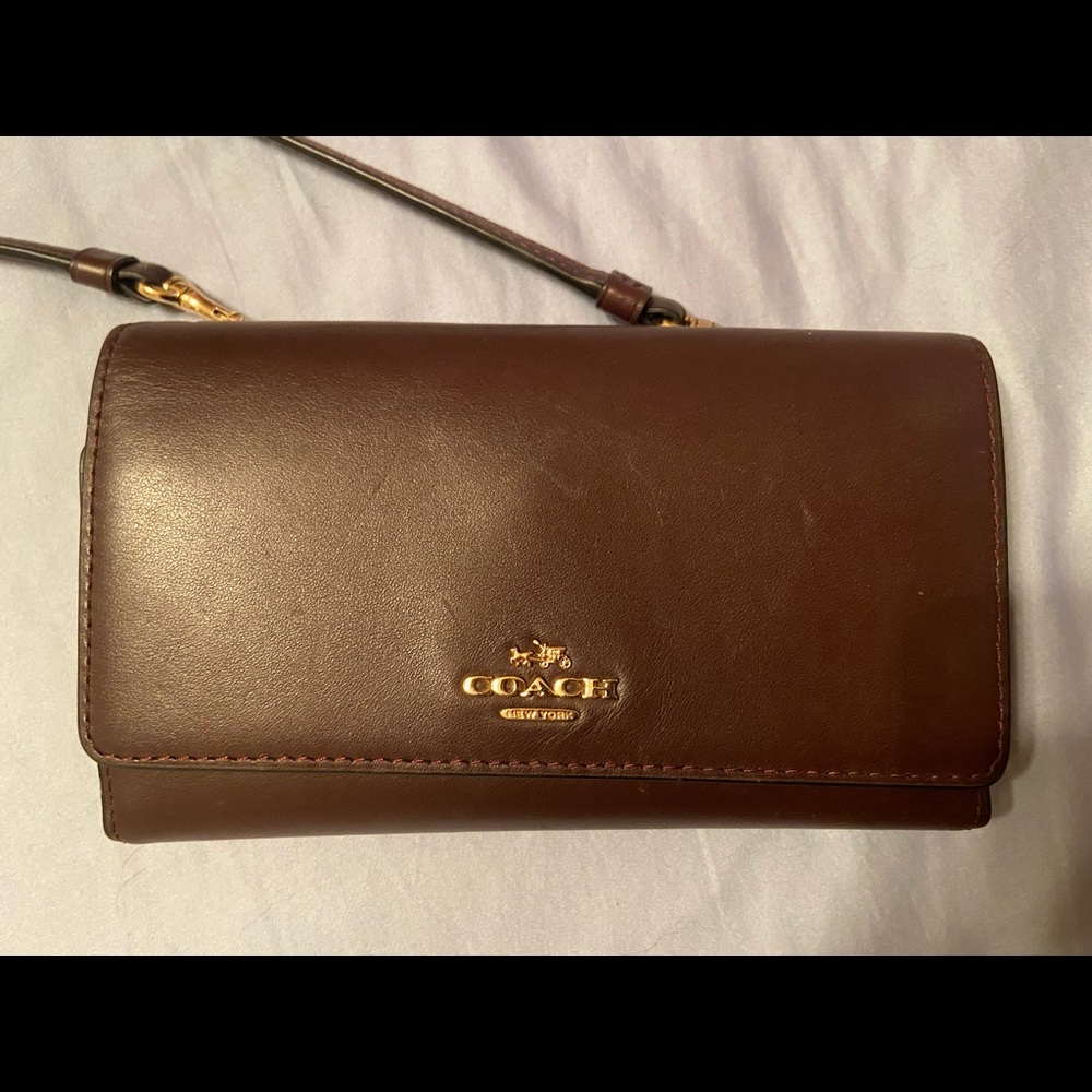 Coach crossbody wallet